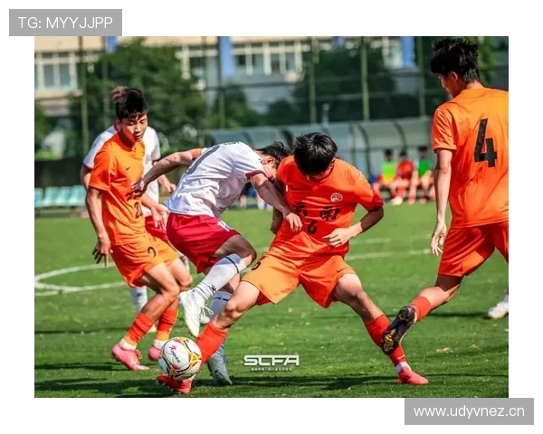 足球比赛中的集体配合与进攻突破