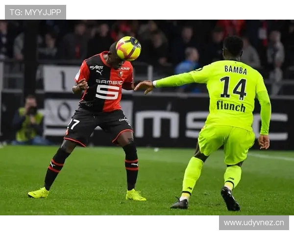 法甲防守屏障构建策略及成功球队的防守体系剖析