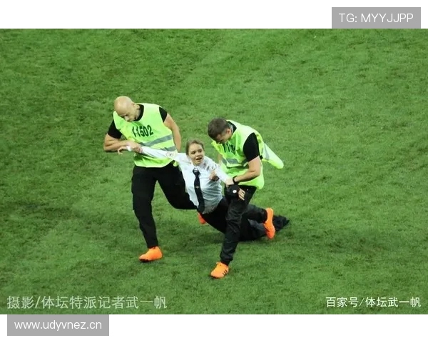 1998年世界杯决赛巴西对阵法国的荣耀与悲情之战回望经典瞬间再现